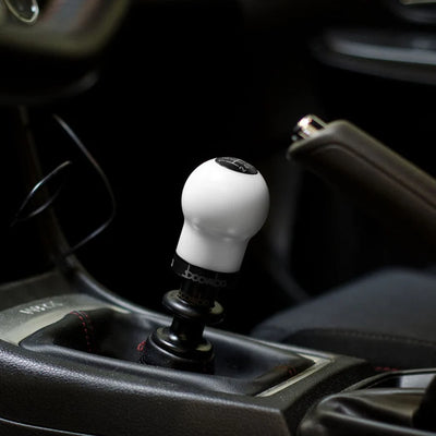 WRX/STI 270G SHIFT KNOB WHITE - RED