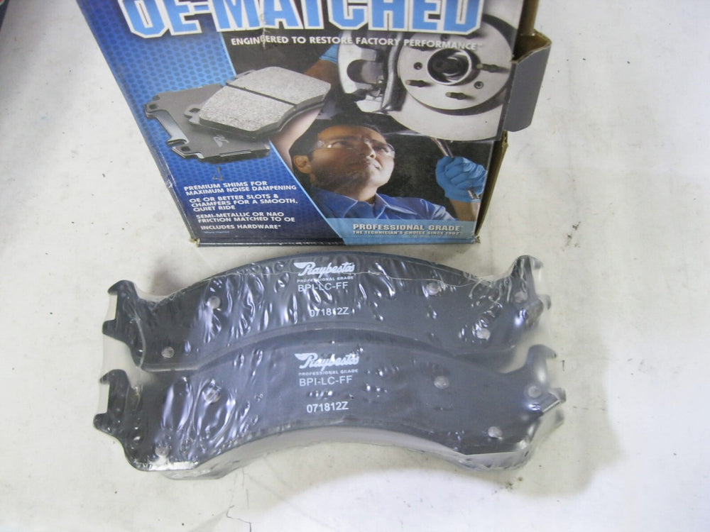 R auto part