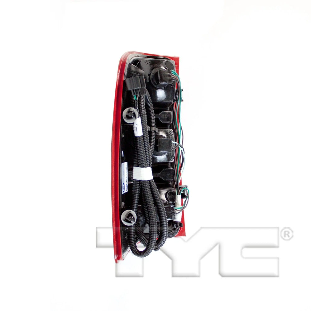 CAPA 0710 CV SLVRD (1ST DESIGN) TAILLAMP ASSY RH