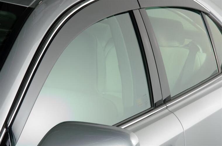 20C PALISADE VENTVISOR LOW PROFILE 4PC SMOKE W/CHROME TRIM