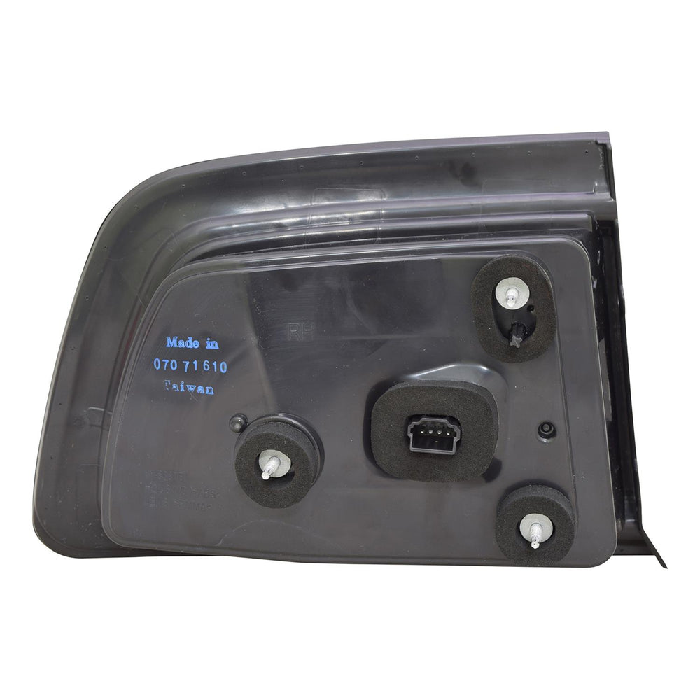 RH TAILLAMP ASSY OUTER DODGE CHARGER 20112014; DODGE CHARGER 20122012