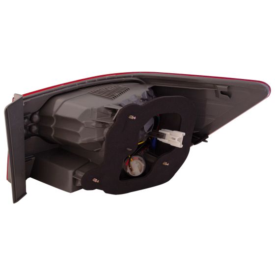 LH TAILLAMP ASSY OUTER; SEDAN; FORTE 1013