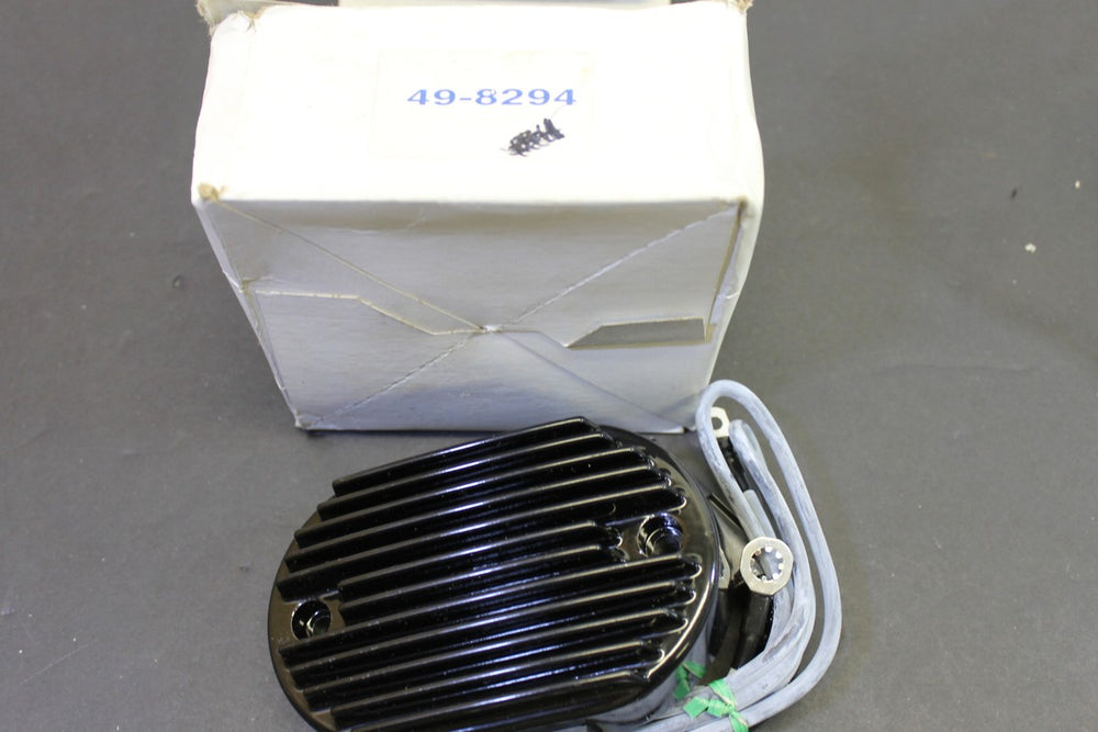 Twin Power 01-06 Softail Voltage Regulator Black Replaces H-D 74540-01 38 Amp