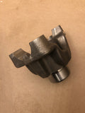 HALF RND END YOKE