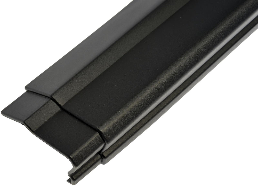 ROCKER PANEL MOLDING