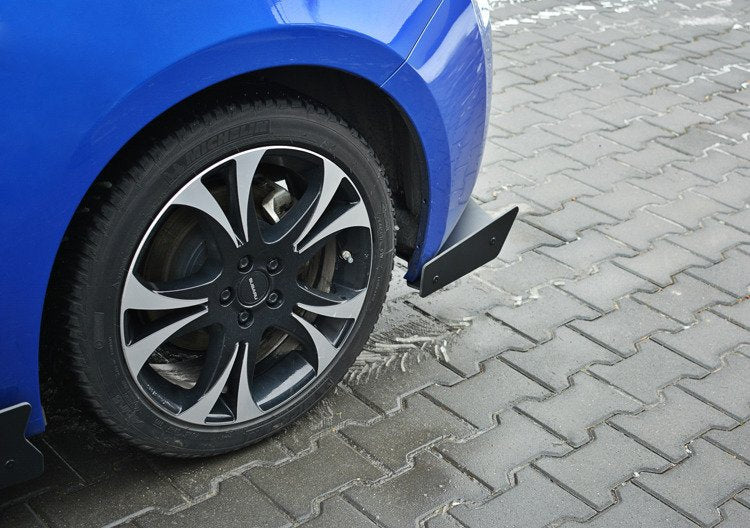 Maxton auto part