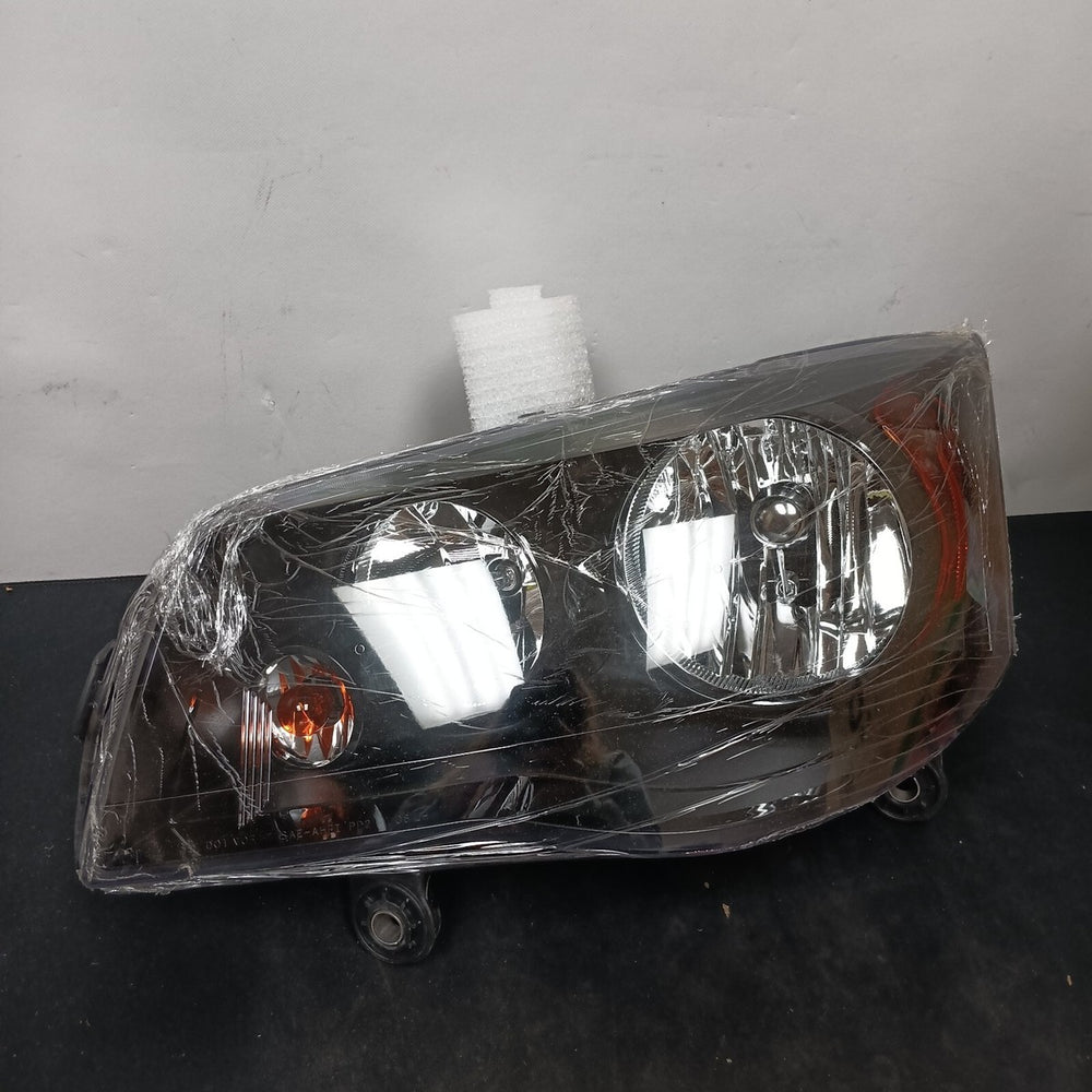 Maxzone Vehicle Lighting Corp headlights