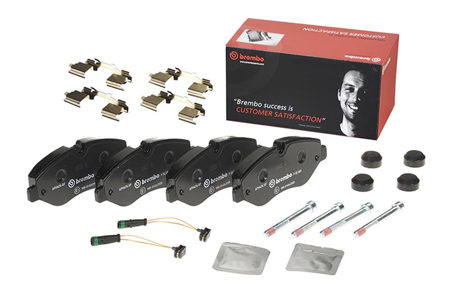 Brembo 16-19 Mercedes-Benz Metris/10-18 Sprinter 2500 Front Premium Low-Met OE Equivalent Pad