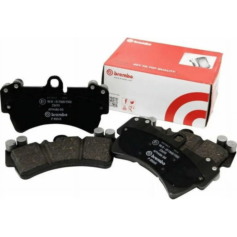 Brembo 00-06 Audi A4/99-00 A8 Quattro/99-05 VW Passat Front Premium NAO Ceramic OE Equivalent Pad