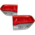 JP GRAND CHEROKEE 1422 TAIL LIGHT ASSY (ALTD/LARDO/LMTD/OVRLND/SMMT W/O PLTN IN