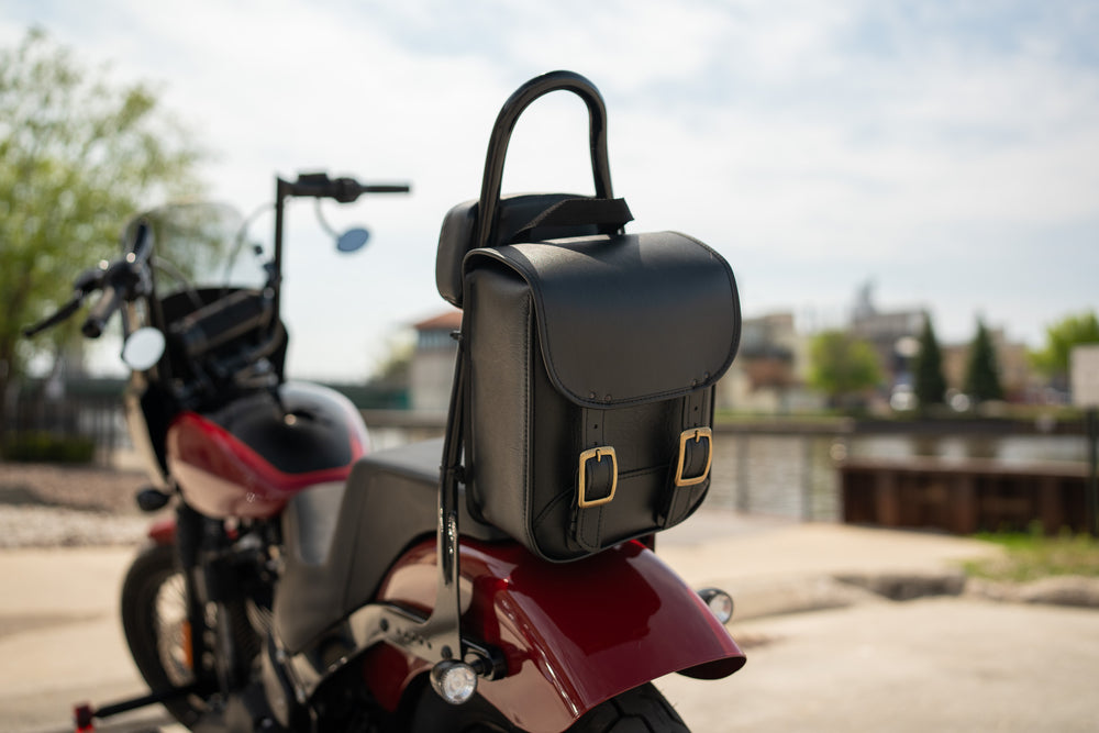 Willie & Max Universal Brass Monkey Sissy Bar Bag (8 inches L x 10 inches H x 4.5 inches W) - Black