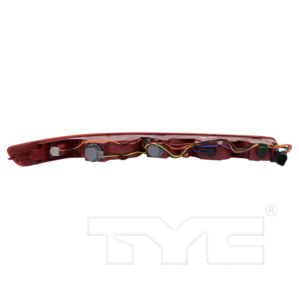 0715 AD Q.7 ON BUMPER TAIL LIGHT RH