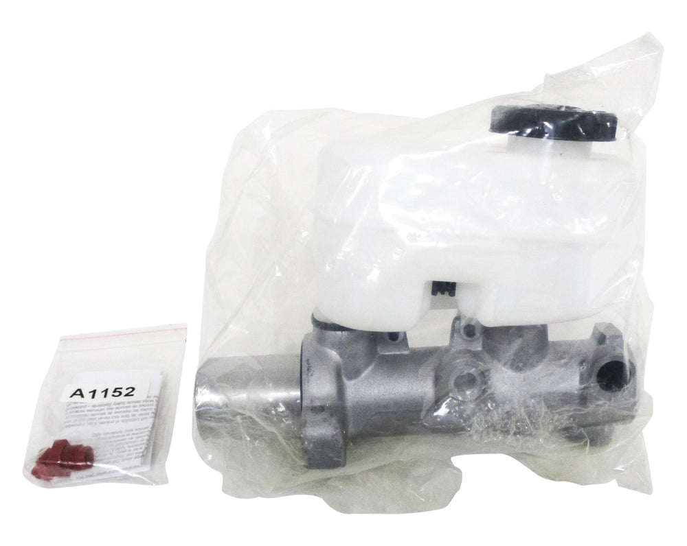 NEW MASTER CYLINDER