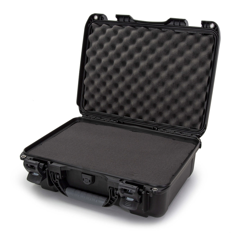Nanuk black auto part