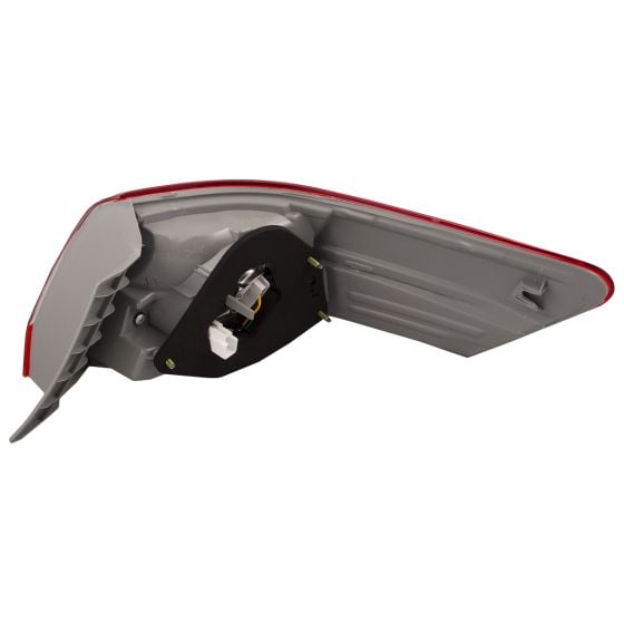 RH TAILLAMP ASSY OUTER; ON BODY; USA BUILT; CAMRY 1011