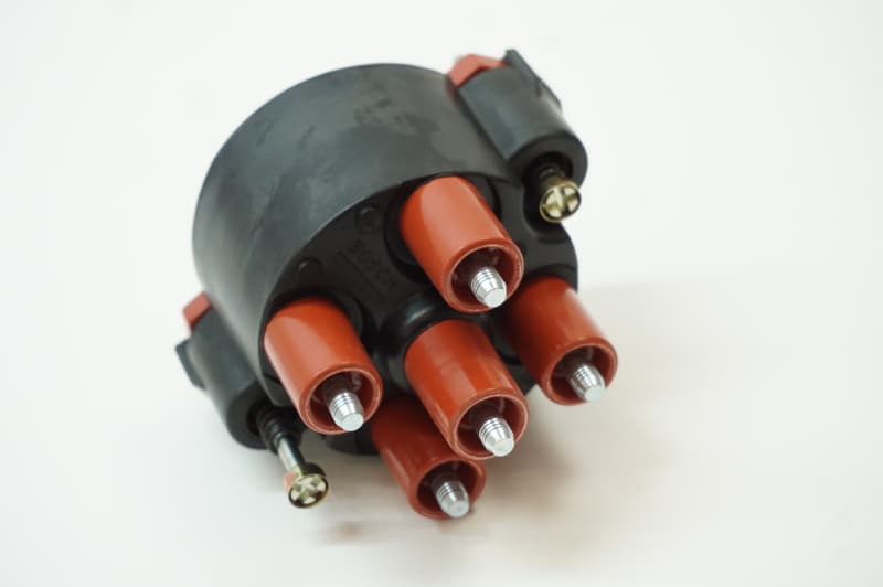 DISTRIBUTOR CAP