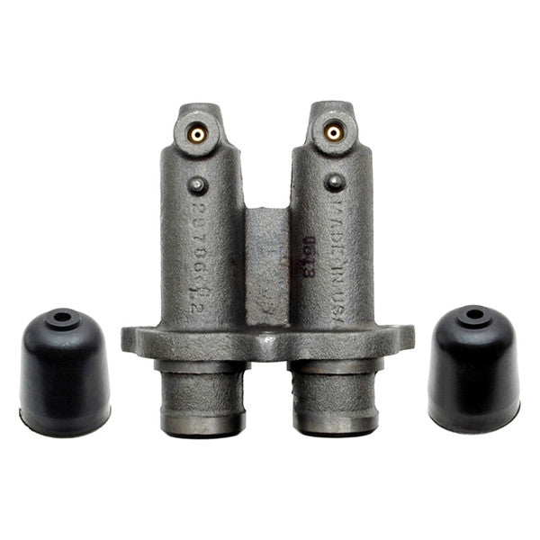 MASTER CYLINDER