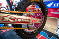 Renthal 99+ Yamaha YZ 125-250/ YZF250-450 Rear Grooved Sprocket - Purple 520-48 Teeth