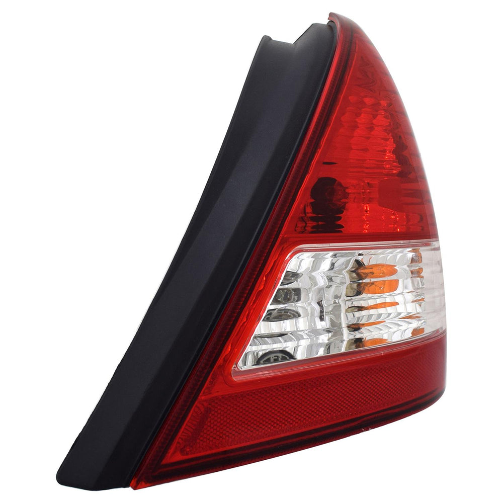 CAPA 0711 NS VERSA SDN TAIL LIGHT ASSY RH