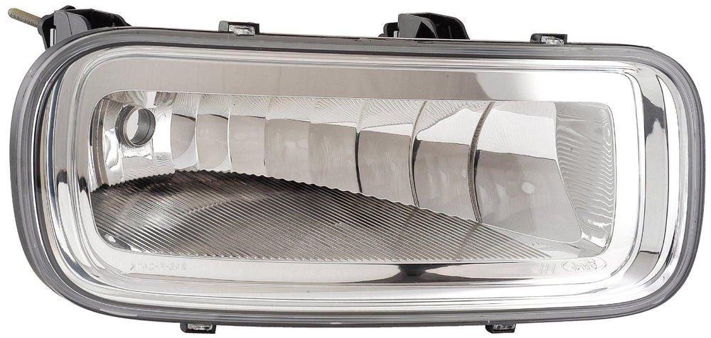 RH FOG LAMP ASSY; EXCEPT HERITAGE; W/O BRACKET OR BULB; TO 8805; F150 0405