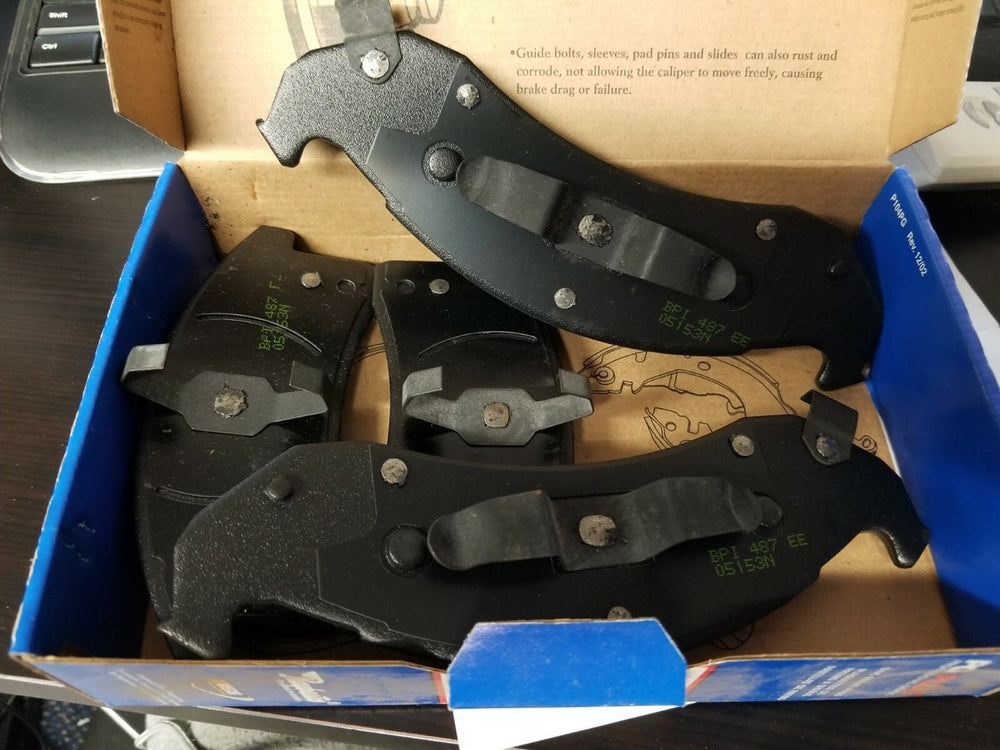 R auto part