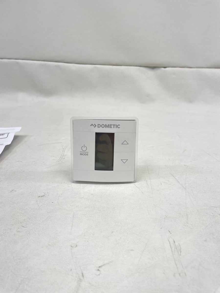 TOUCH SCREEN THERMOSTAT (BOX LABEL IS 3316250.700)