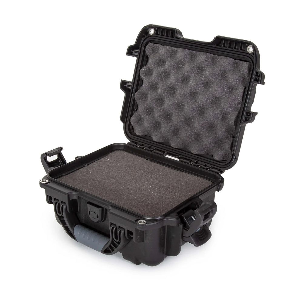 Nanuk black auto part