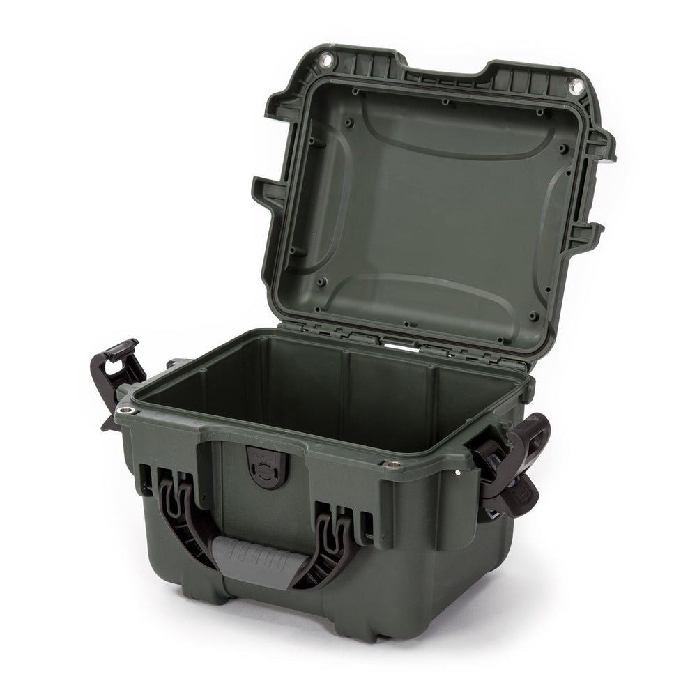 Nanuk auto part