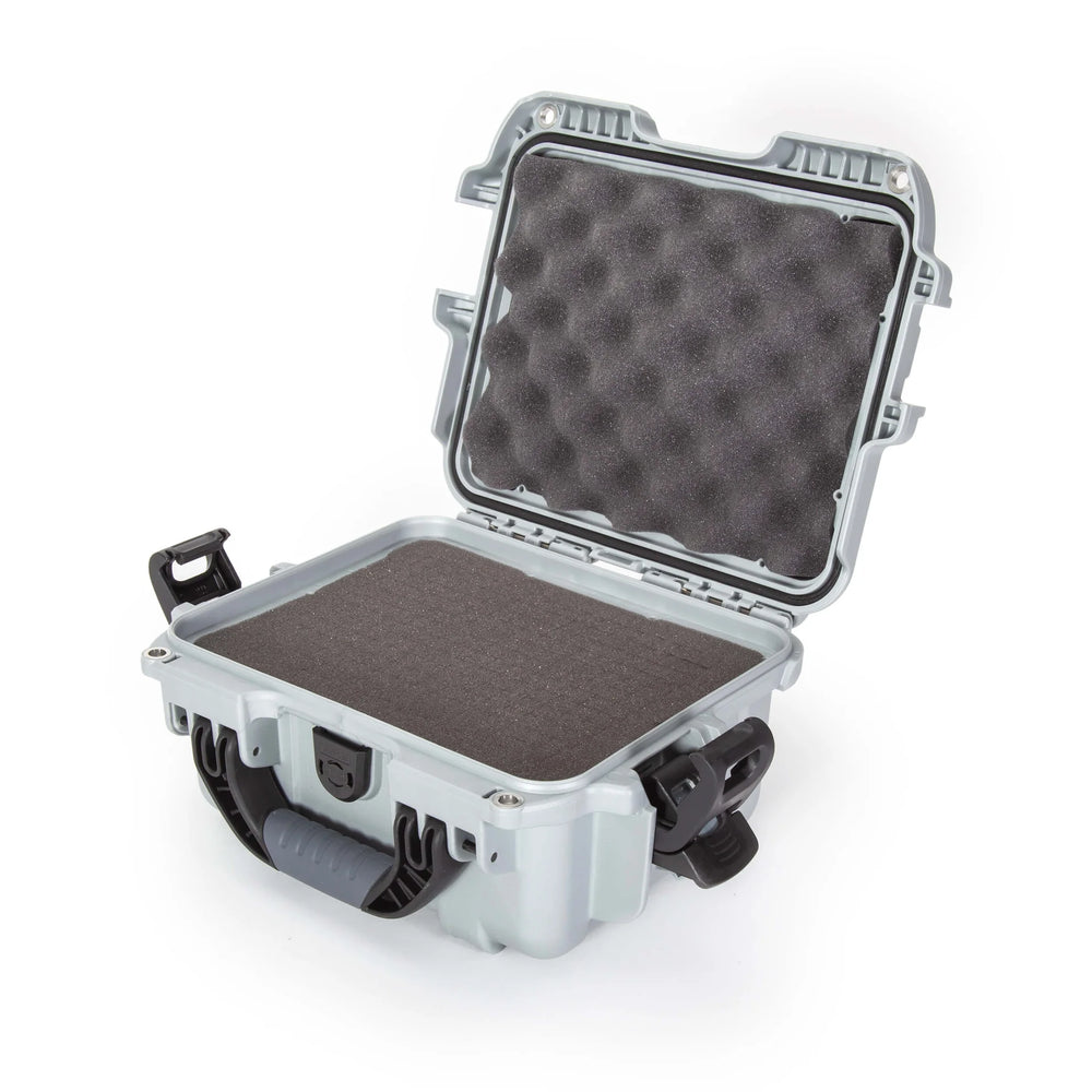 Nanuk silver auto part