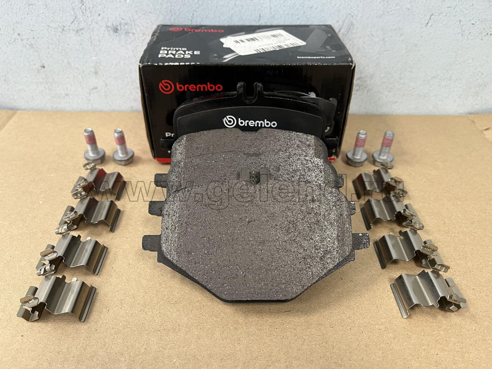 Brembo 19-23 G63 AMG Premium Low Metallic Rear Brake Pads