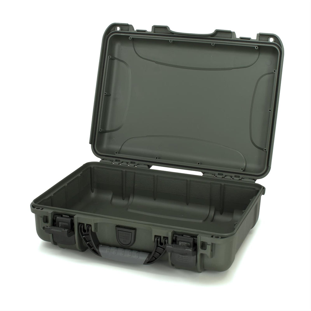 Nanuk auto part