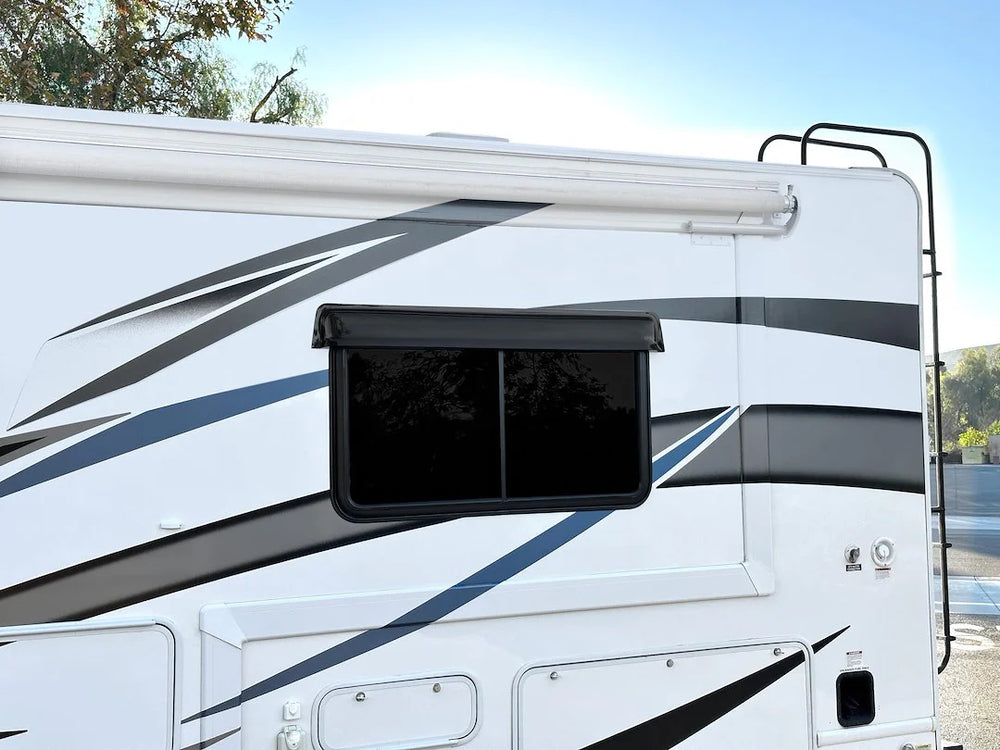 RV WINDOW DEFLECTOR AND SUN VISOR,