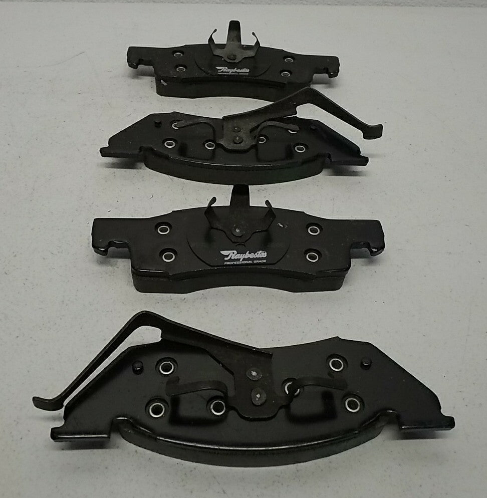 R auto part