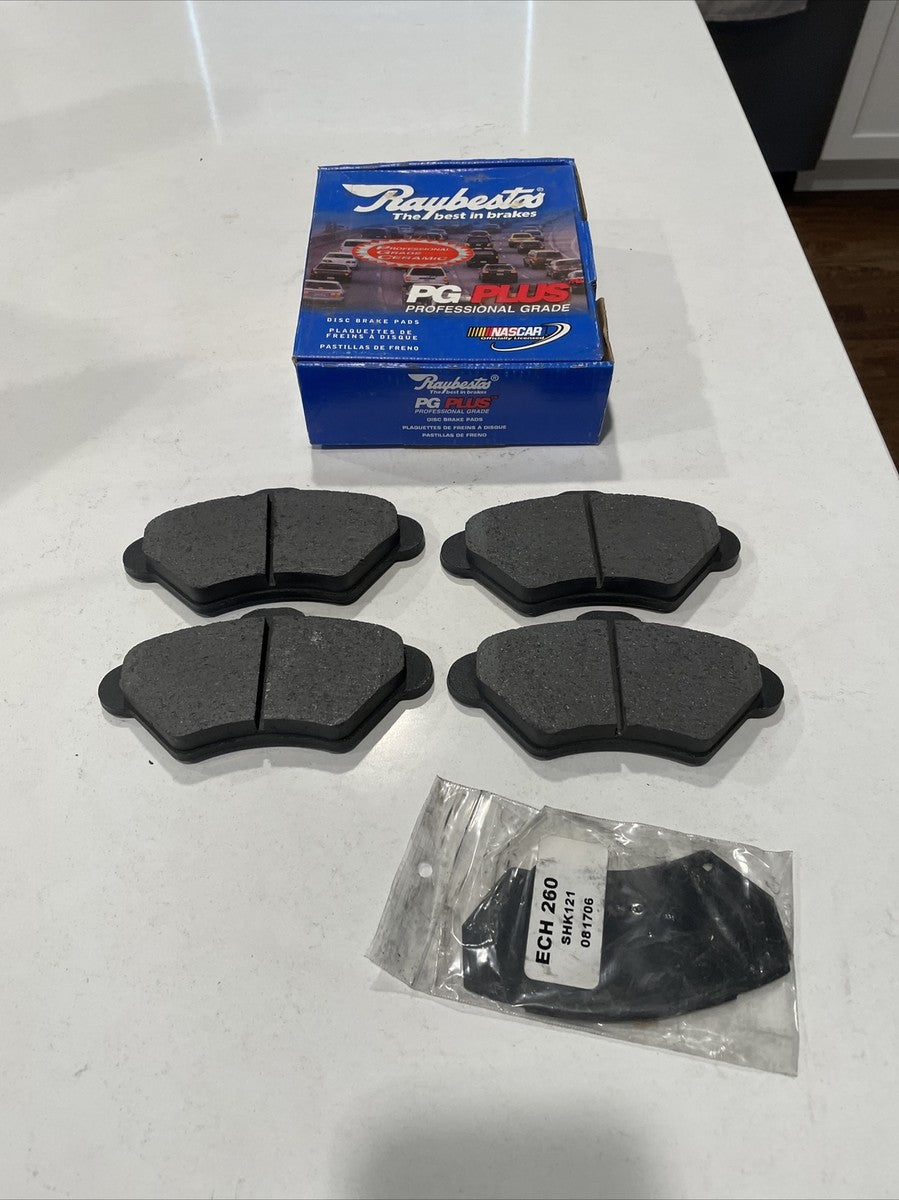 R auto part