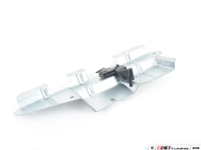 TRUNK ACTUATOR PLATE
