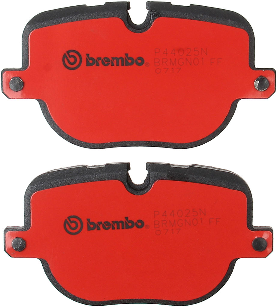 Brembo 10-12 Range Rover/10-13 Range Rover Sport Rear Premium NAO Ceramic OE Equivalent Pad