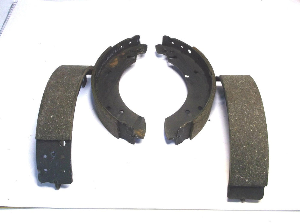 R auto part
