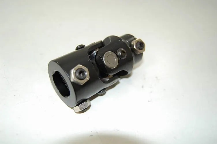 5/8'-36 SPLINE X 1'DOUBLE D U JOINT
