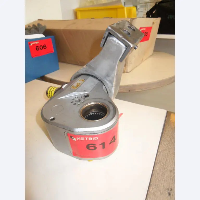 REAR END BRACKET