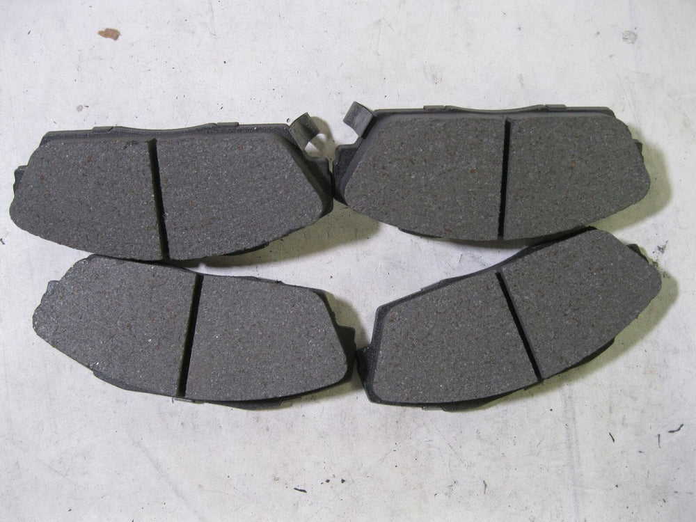 R auto part