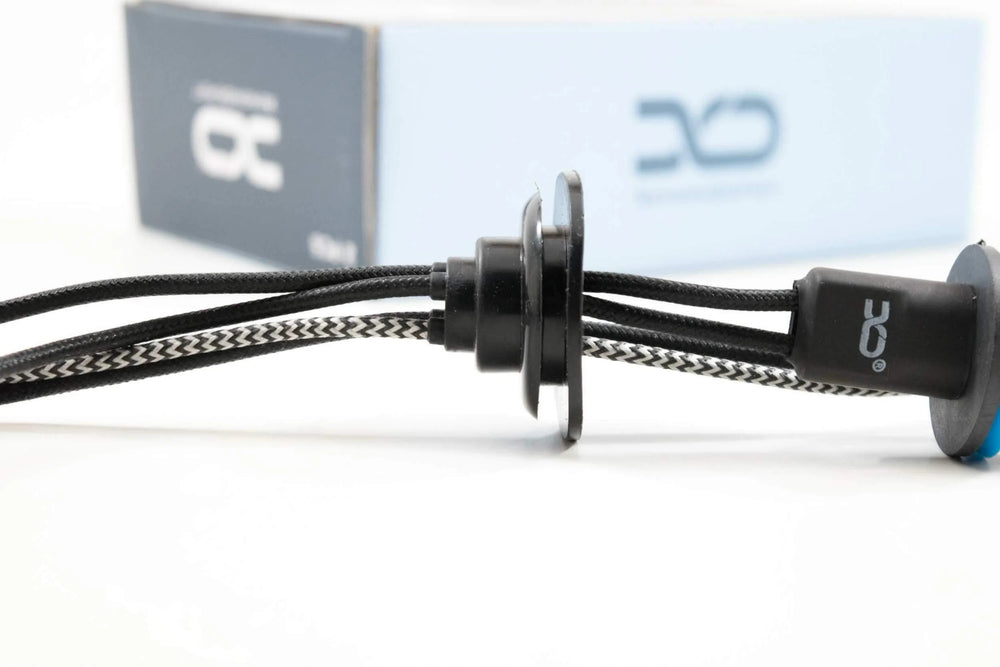9012: XTR 6000K HID BULBS (PAIR)