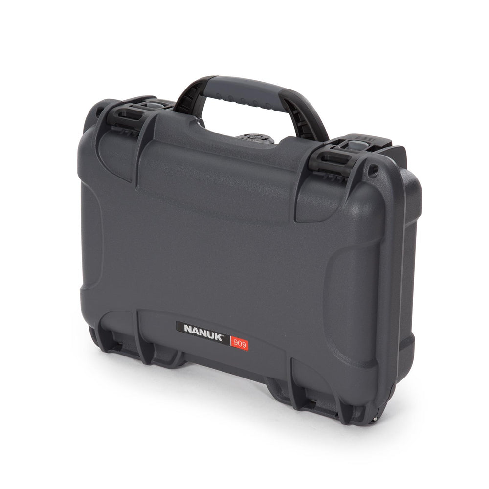 Nanuk auto part