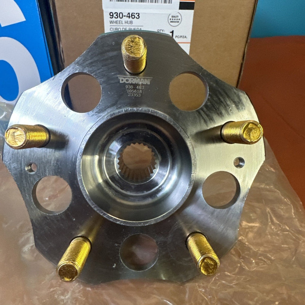 WHEEL HUB