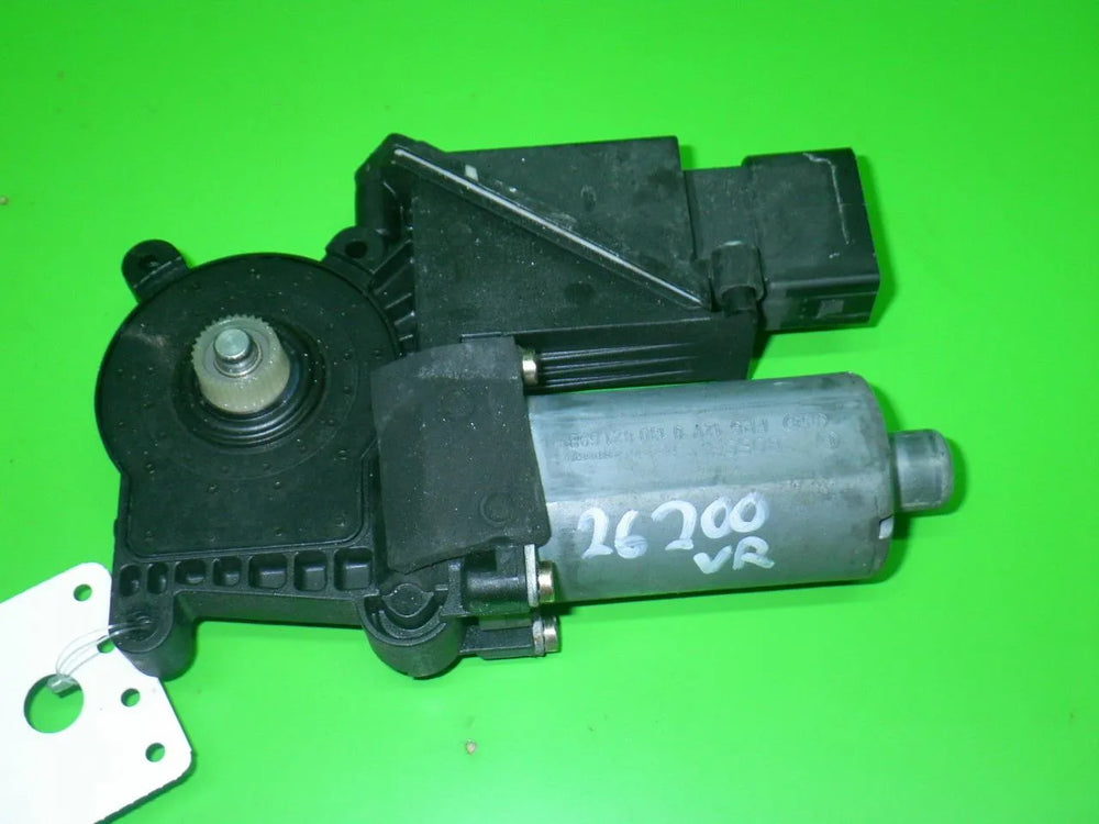 FLAT MOTOR-AND-GEAR
