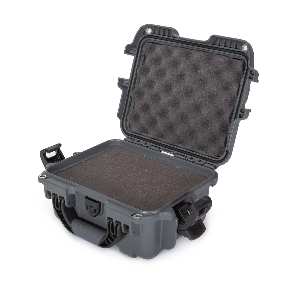 Nanuk auto part
