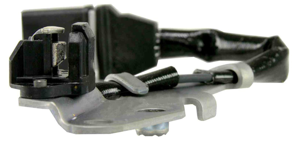 ENGINE CAMSHAFT POSITION SENSOR