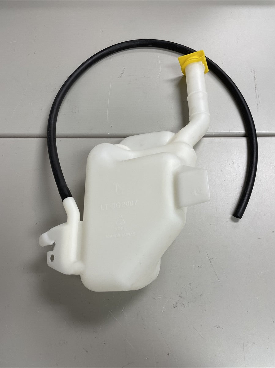 FLUID RESERVOIR