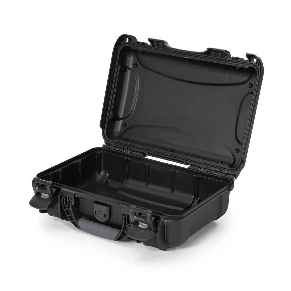 Nanuk black auto part