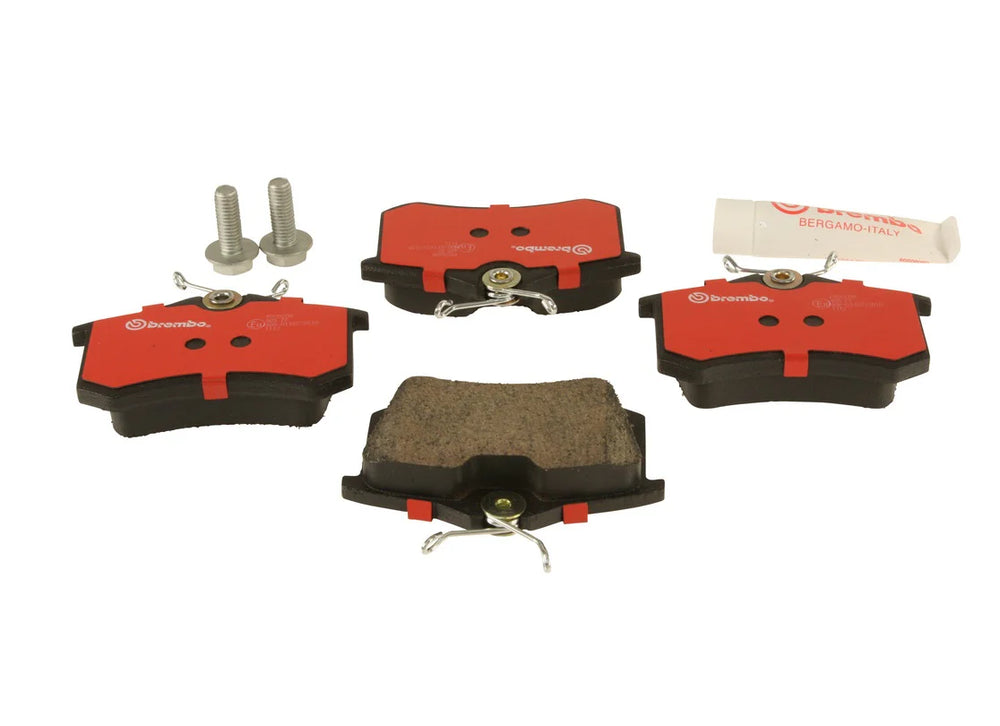 Brembo 00-02 Audi S4/01-03 S8/00-06 TT Premium NAO Ceramic OE Equivalent Pad - Rear