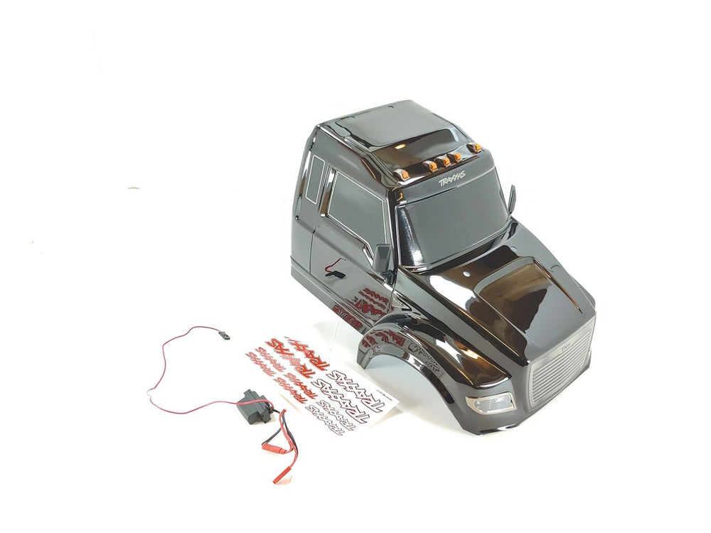 TRAXXAS auto part